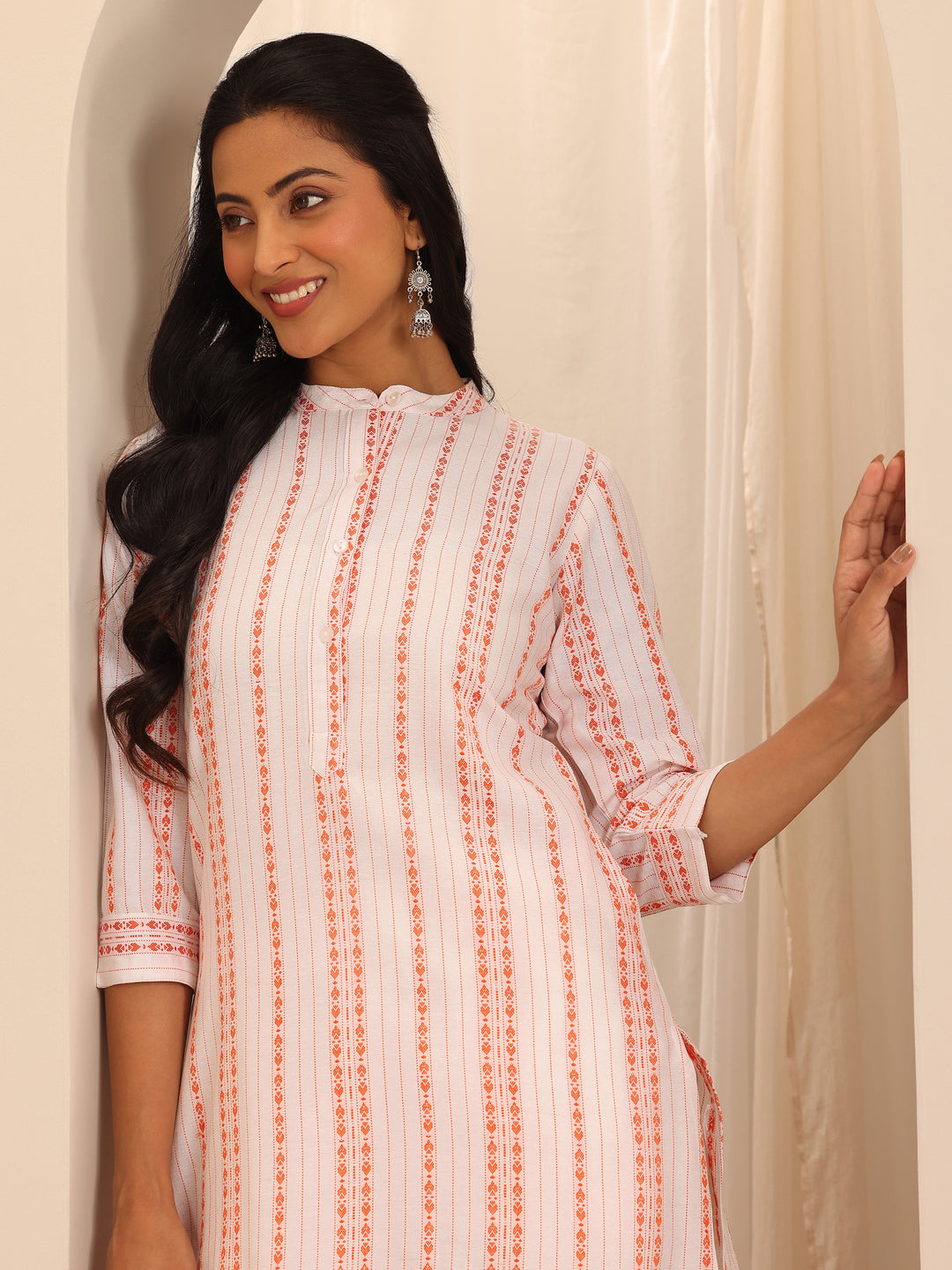 White Woven Design Cotton Straight Kurta