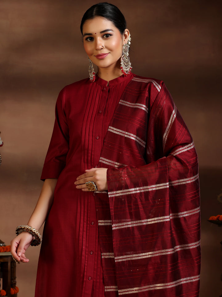 Maroon Solid Cotton Blend Straight Suit With Dupatta