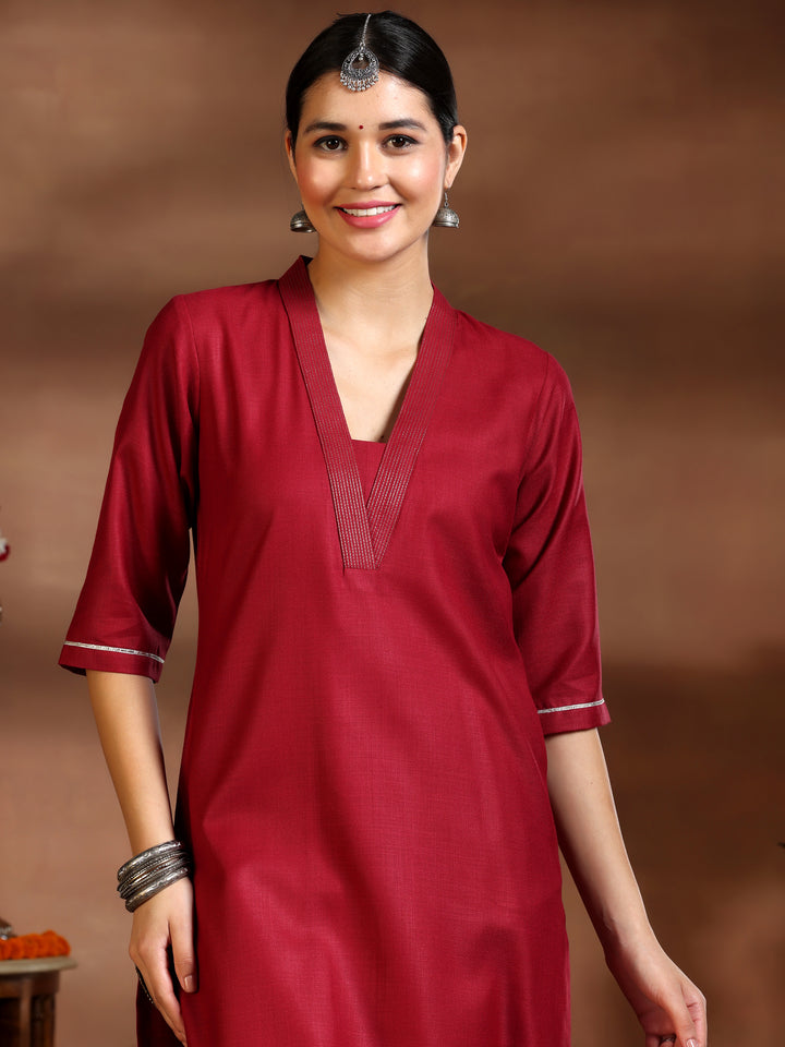 Maroon Solid Cotton Blend Straight Suit With Dupatta