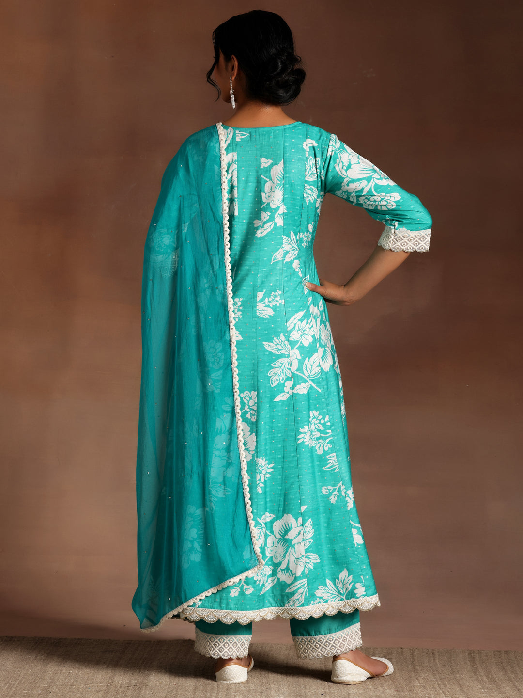 Mahira  Green Printed Silk Blend A-Line Kurta With Trousers & Dupatta