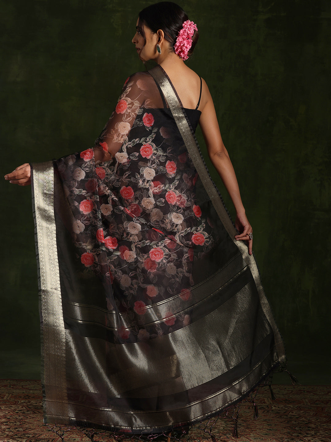 Black Printed Organza Saree With Unstitched Blouse Piece