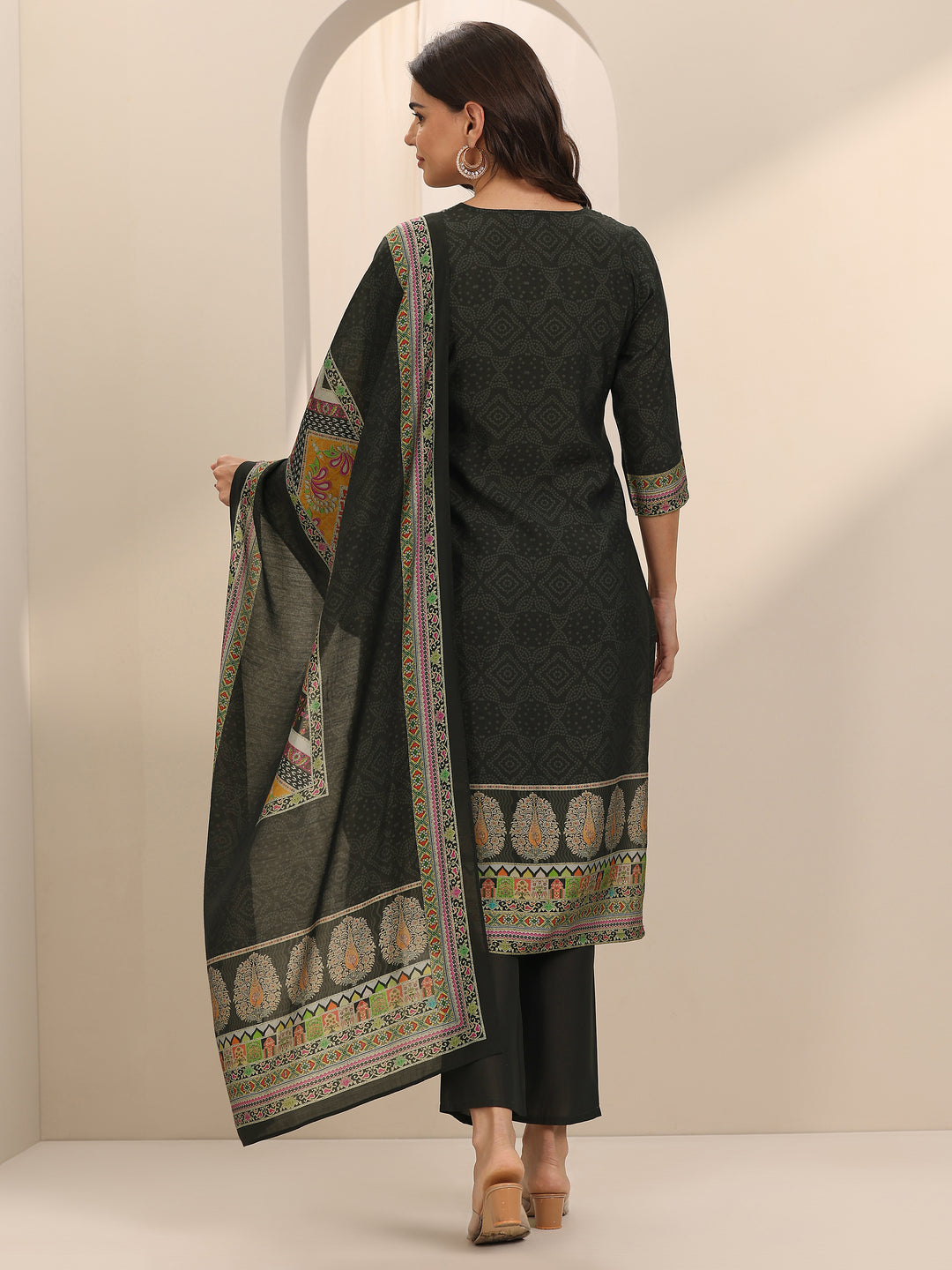 Grey Printed Silk Blend Straight Suit Set With Dupatta