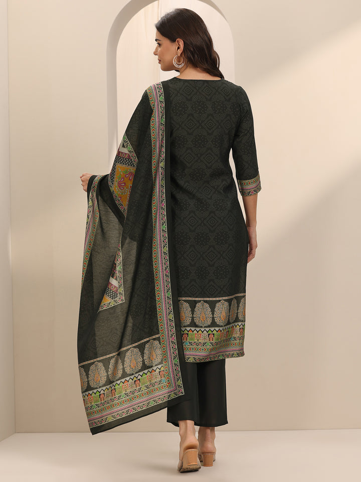 Grey Printed Silk Blend Straight Suit Set With Dupatta