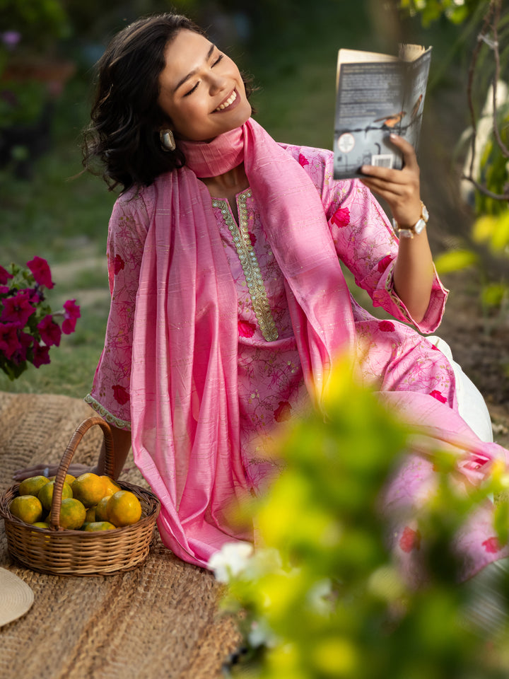 Pink Printed Cotton Blend Straight Suit Sets With Dupatta
