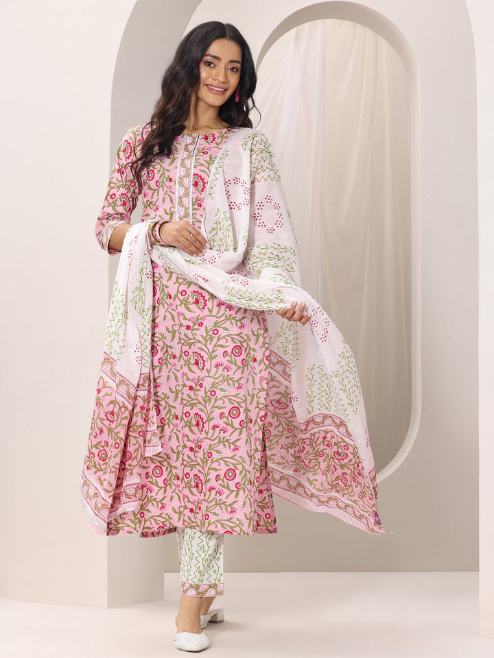 Peach Printed Cotton Straight Suit Set With Dupatta