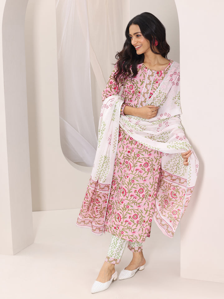 Peach Printed Cotton Straight Suit Set With Dupatta