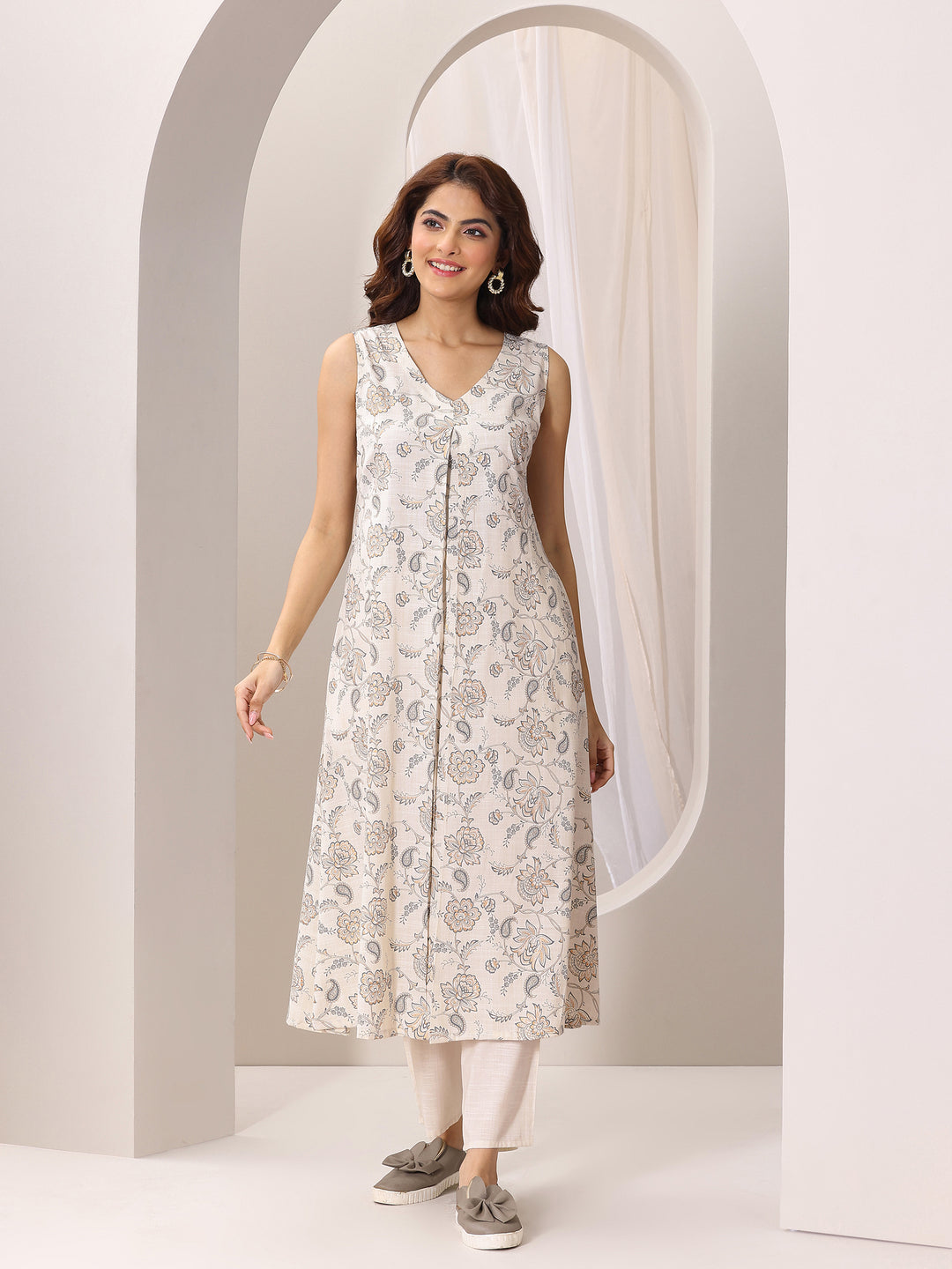 Off white Printed Silk Blend A-Line Kurta Set