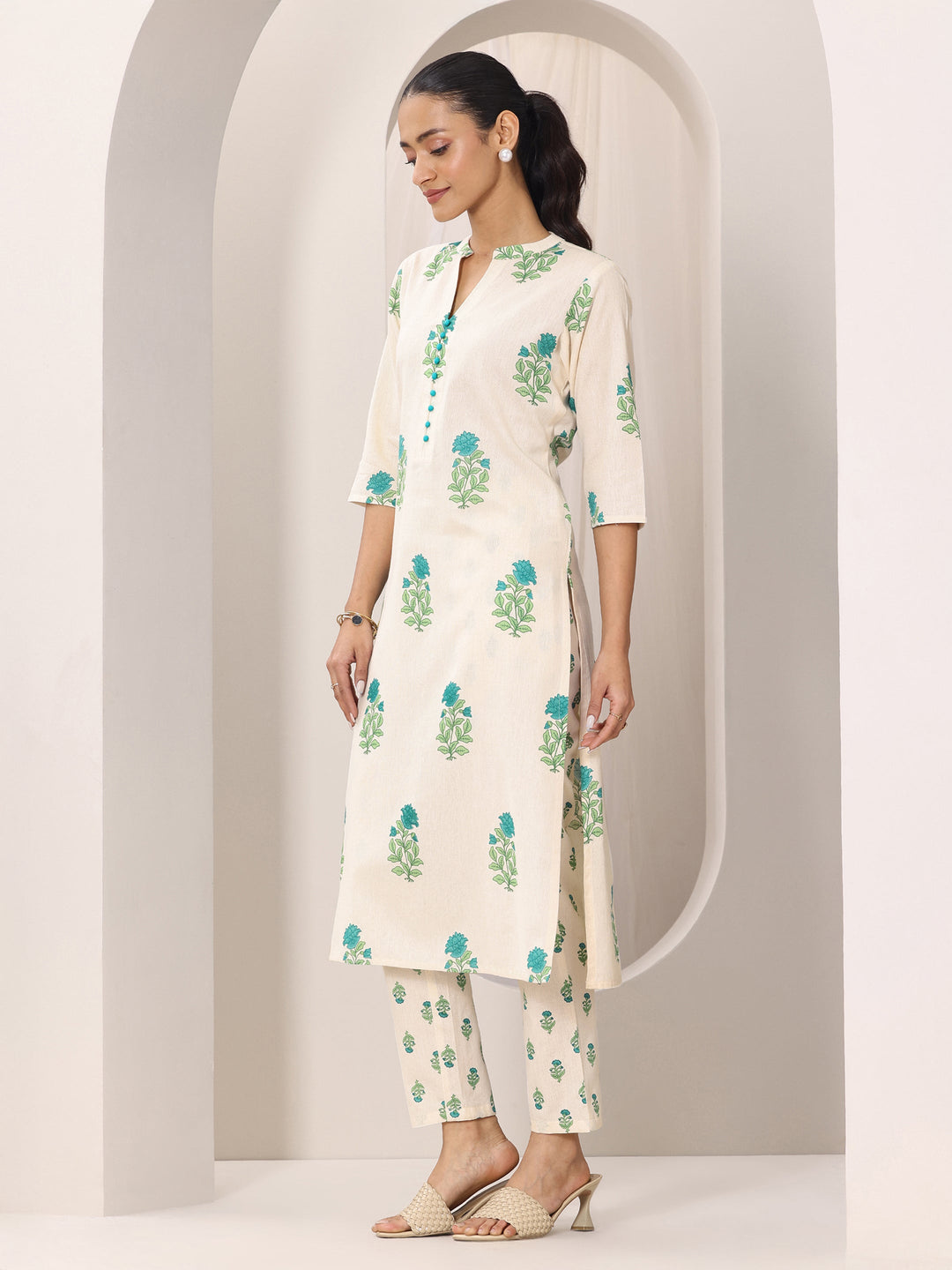 Off white Printed Cotton Straight Kurta Set