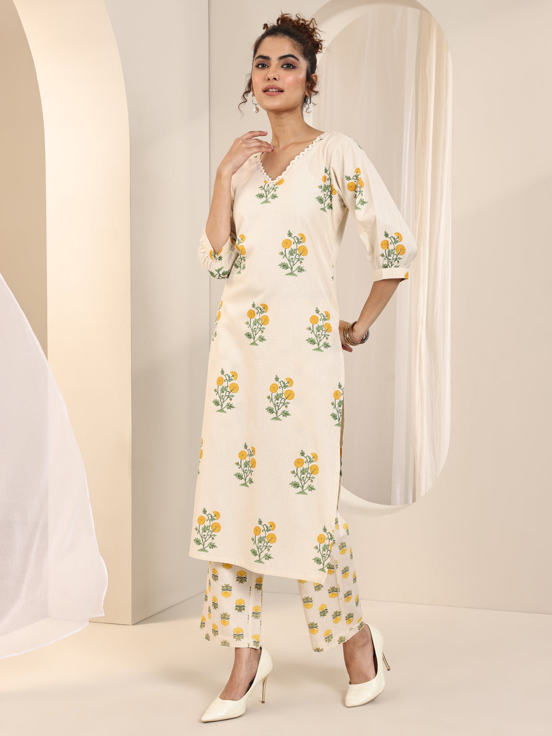 Off white Printed Cotton Straight Kurta Set