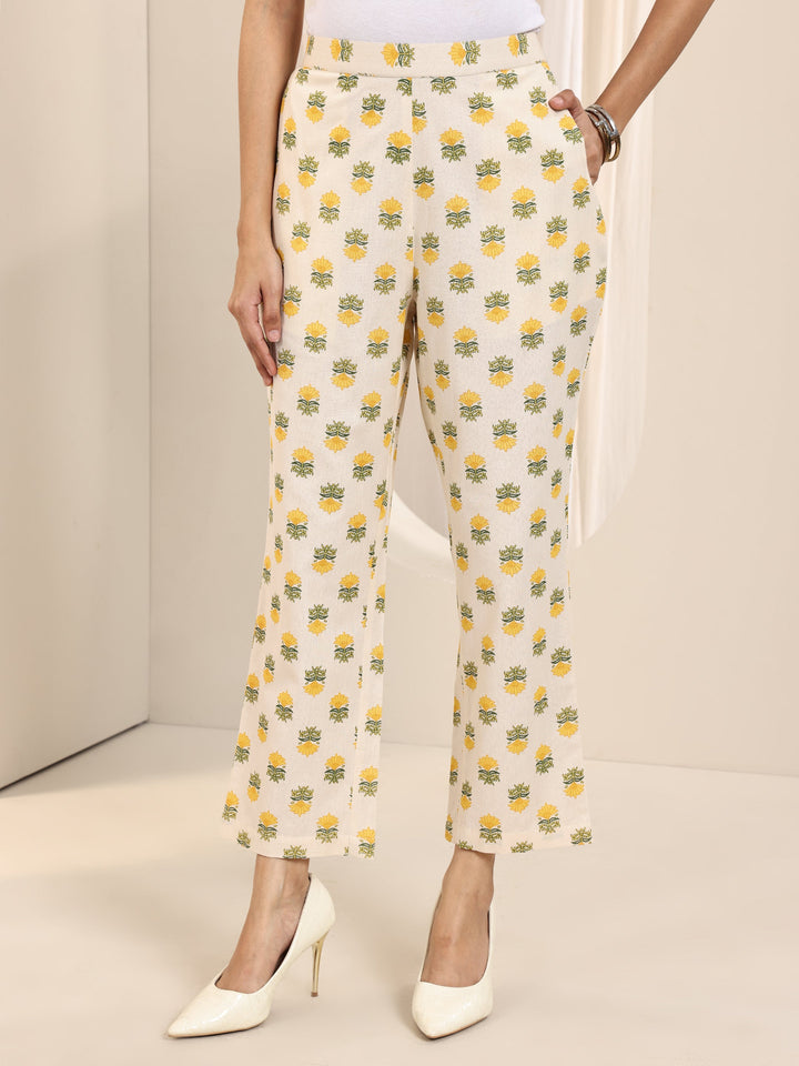 Off white Printed Cotton Straight Kurta Set