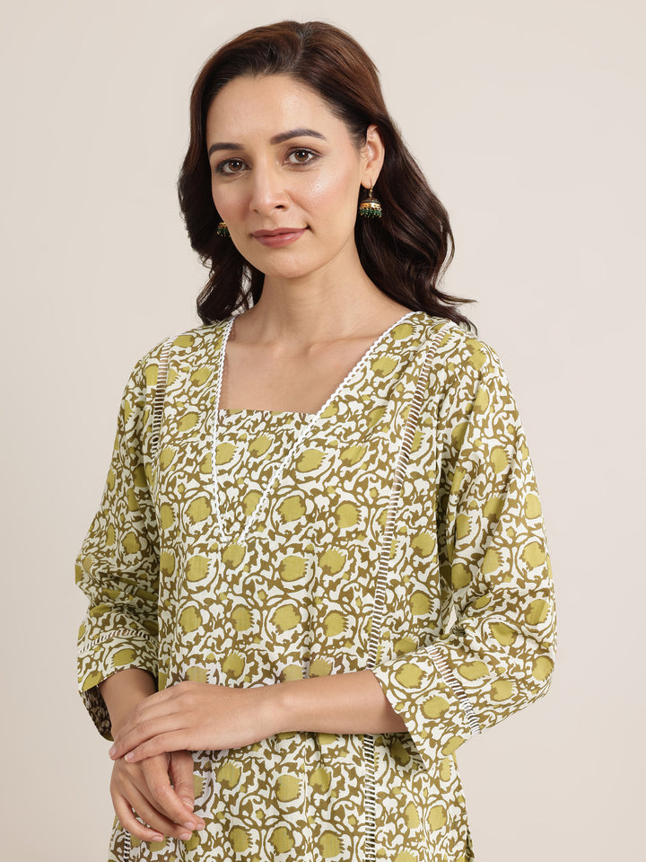 Green Printed Cotton Straight Suits With Dupatta