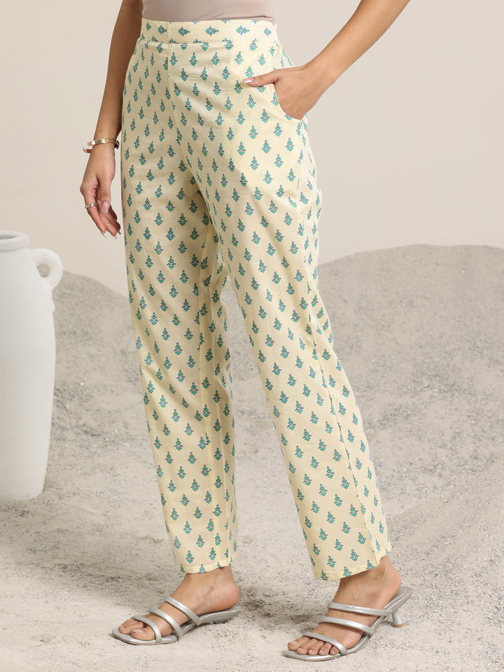 Off White Printed Cotton Straight  Suits With Dupatta