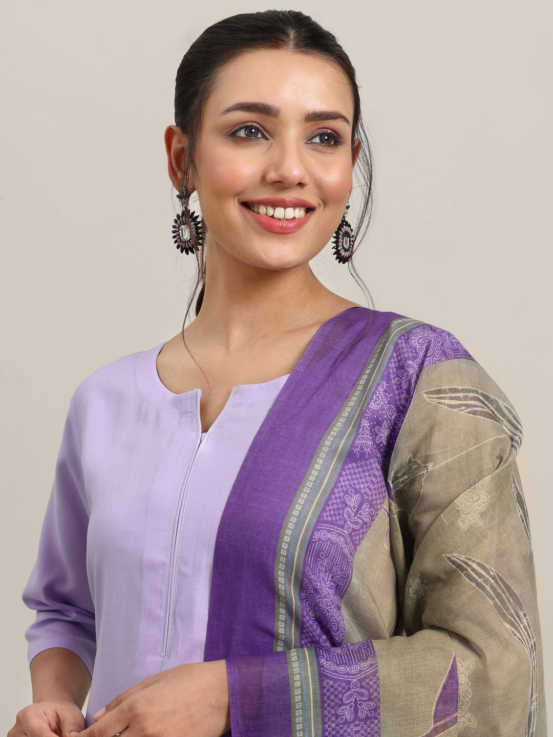 Lavender Solid Rayon Straight Suit With Dupatta