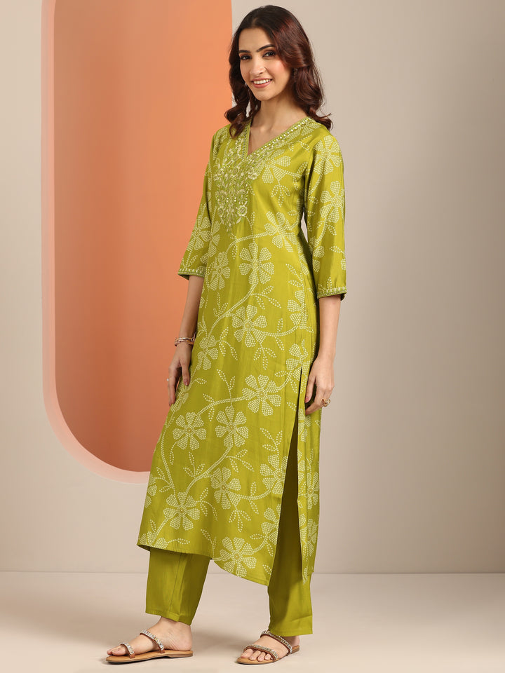 Green Printed Silk Blend Straight Suit With Dupatta
