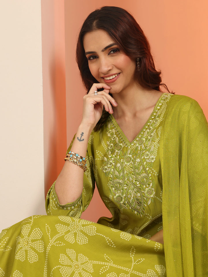 Green Printed Silk Blend Straight Suit With Dupatta