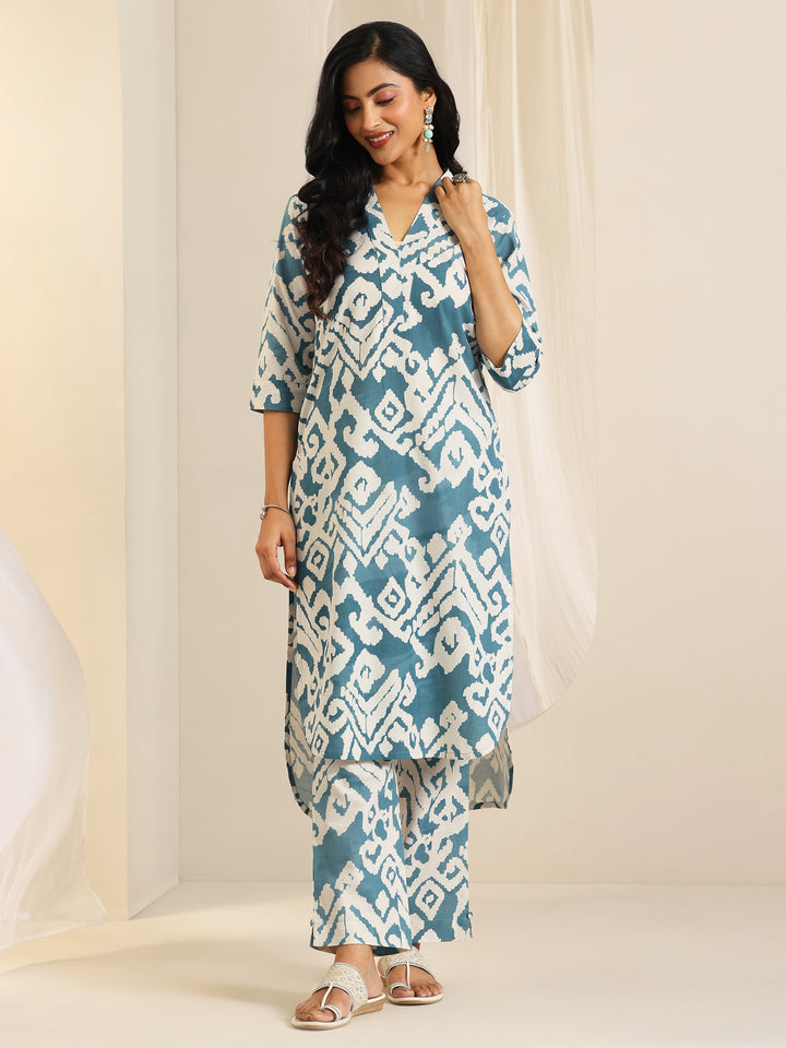 Blue Printed Cotton Blend Straight Kurta Set