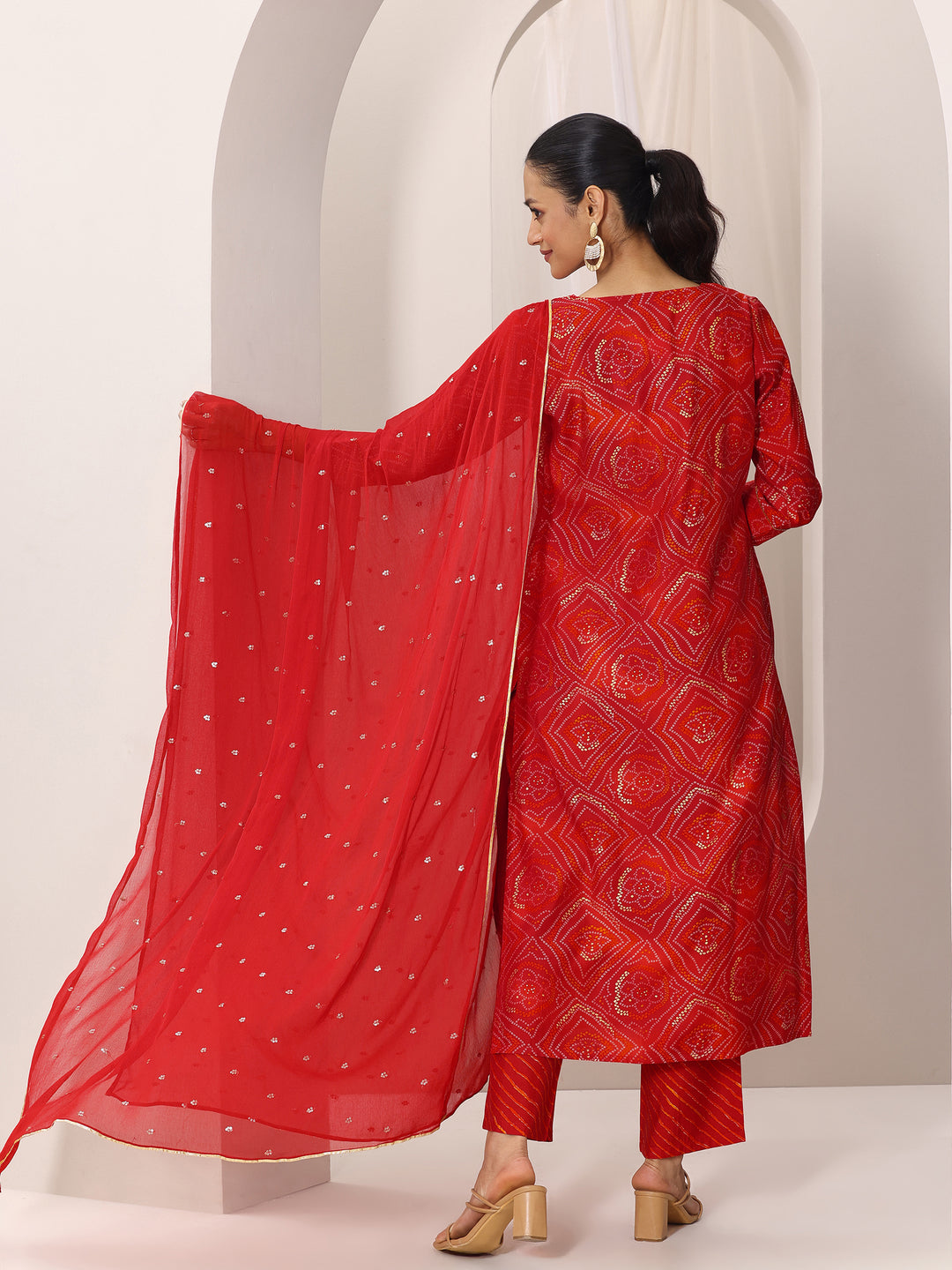 Red Bandhani Silk Blend Straight Suit Set With Dupatta