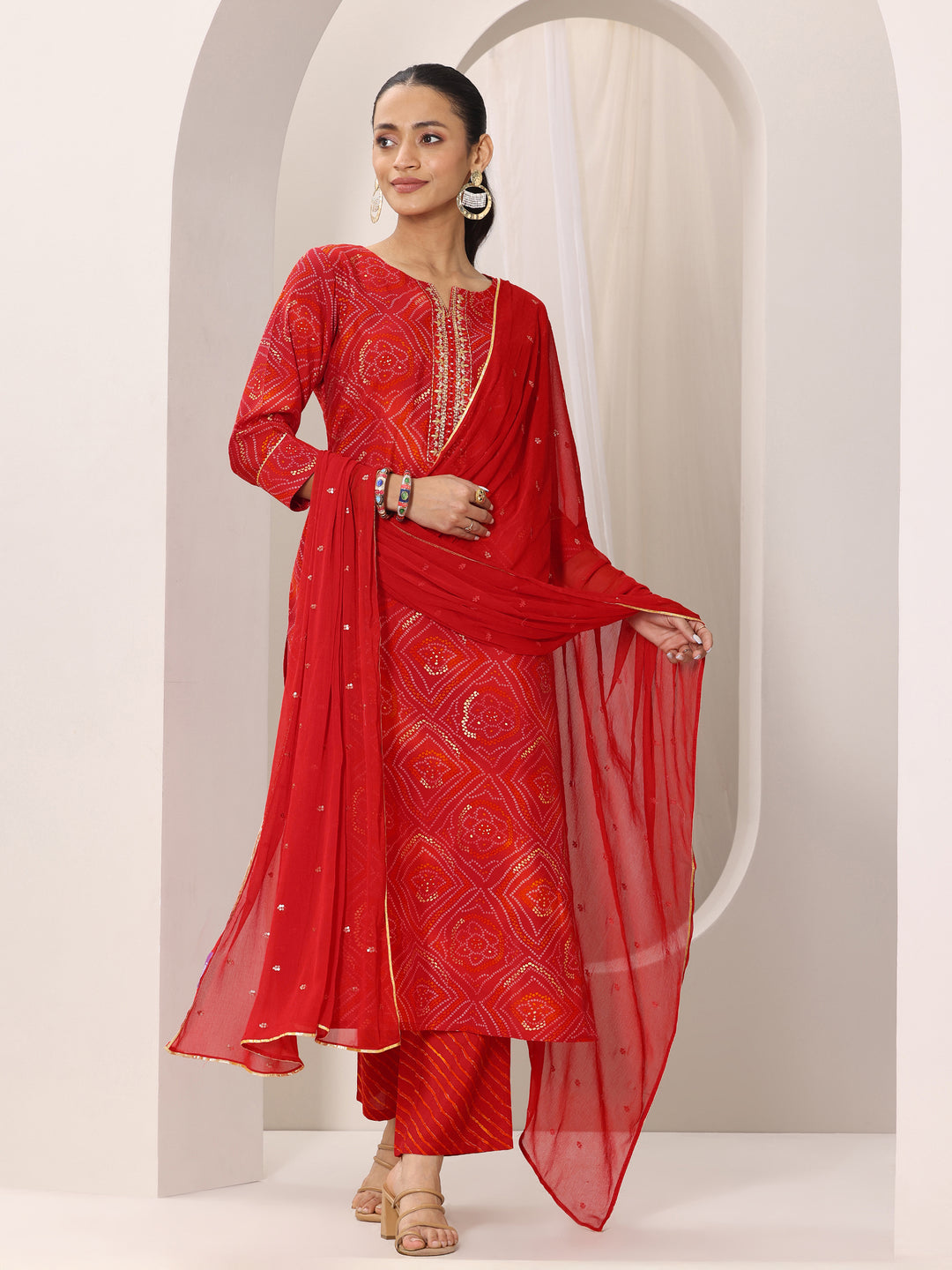 Red Bandhani Silk Blend Straight Suit Set With Dupatta