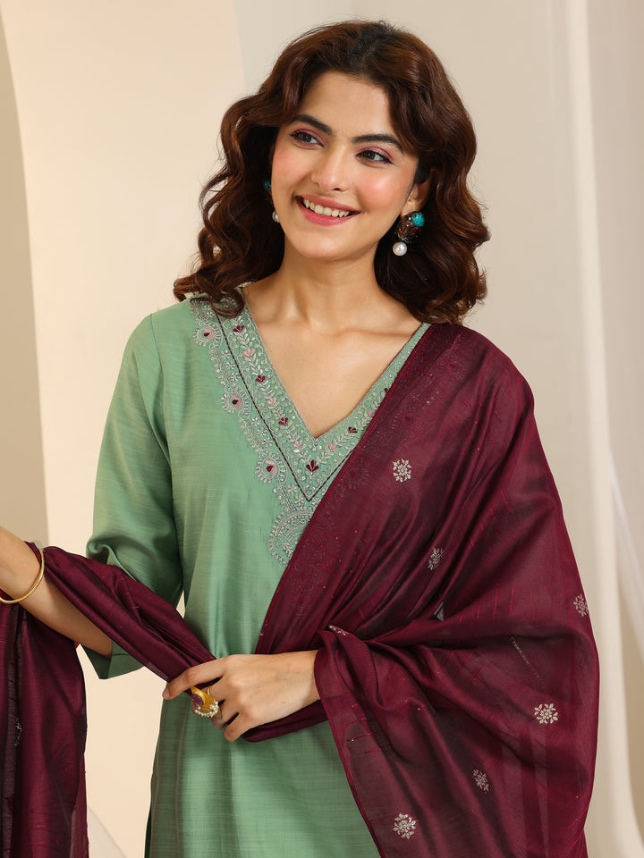 Green Yoke Design Silk Blend Straight Suit Set With Dupatta