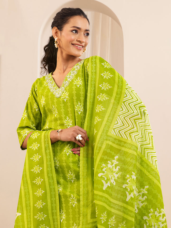 Green Printed Cotton Straight Suit Sets With Dupatta