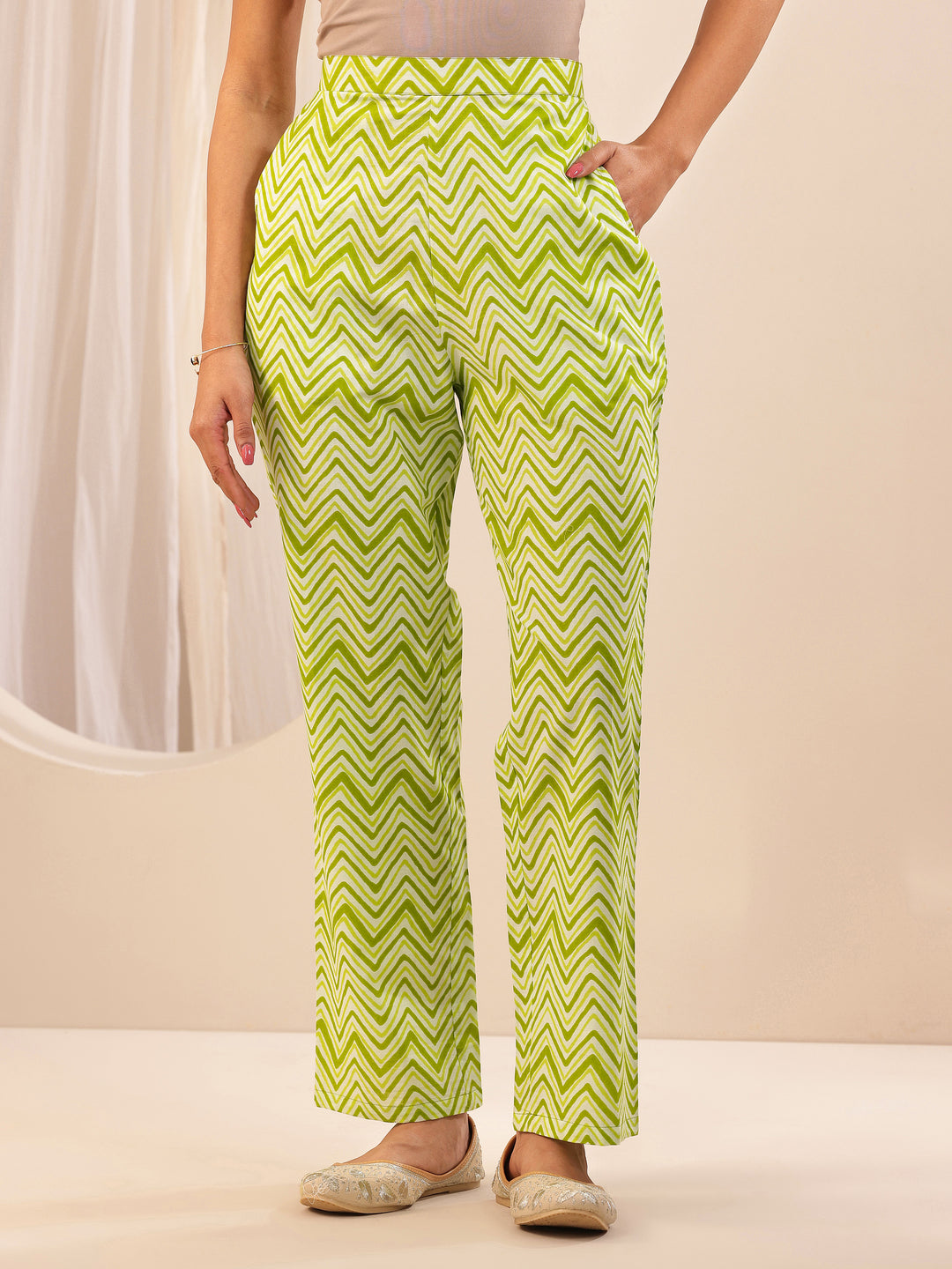 Green Printed Cotton Straight Suit Sets With Dupatta