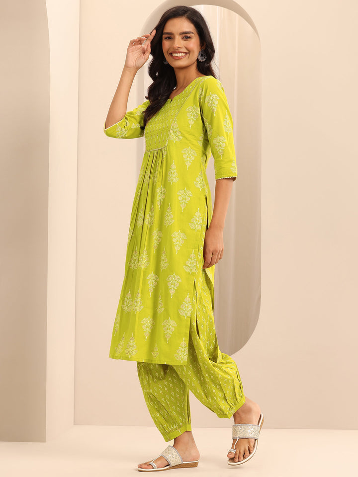 Green Printed Cotton Straight Suit Set With Dupatta