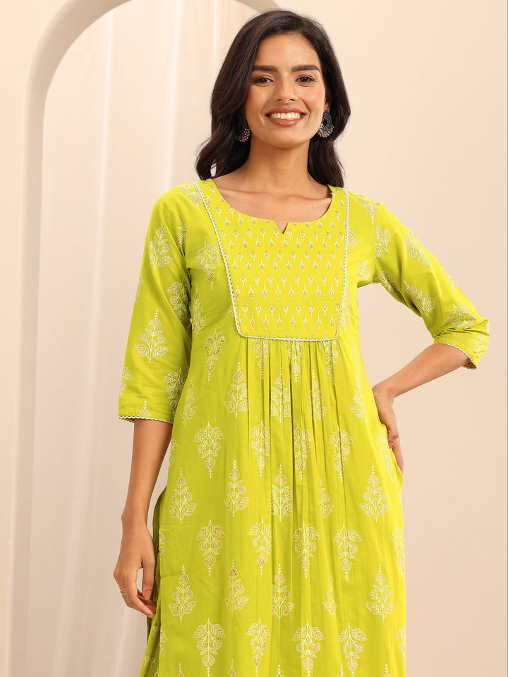 Green Printed Cotton Straight Suit Set With Dupatta