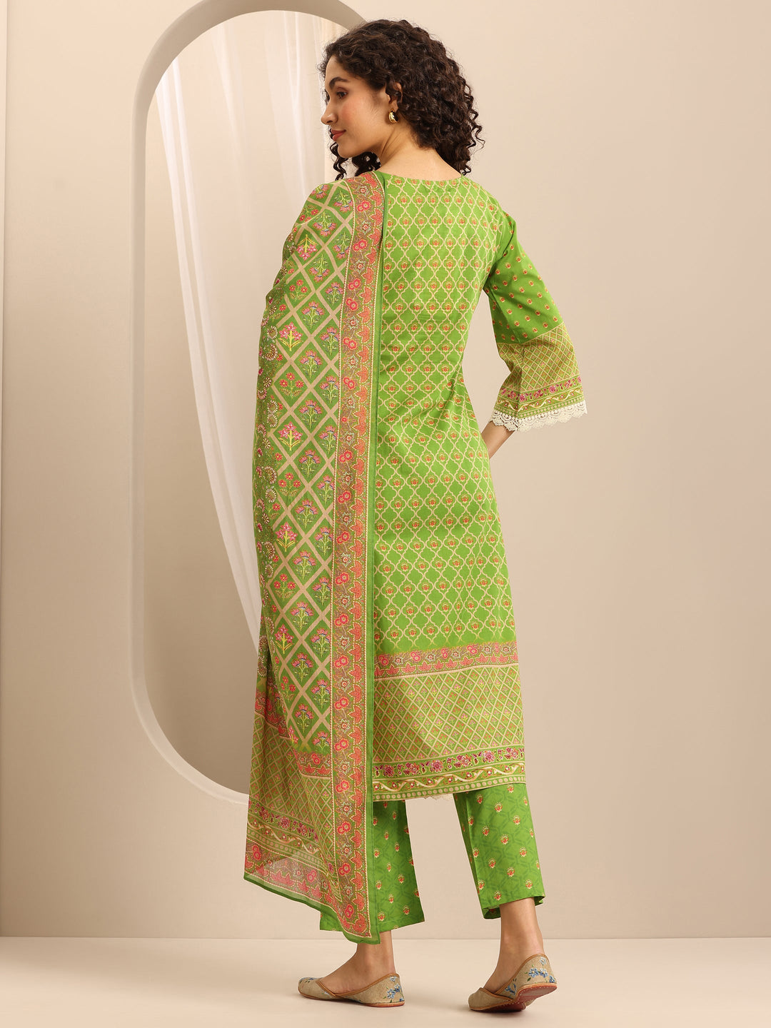 Green Printed Cotton Blend Straight Suit Set With Dupatta