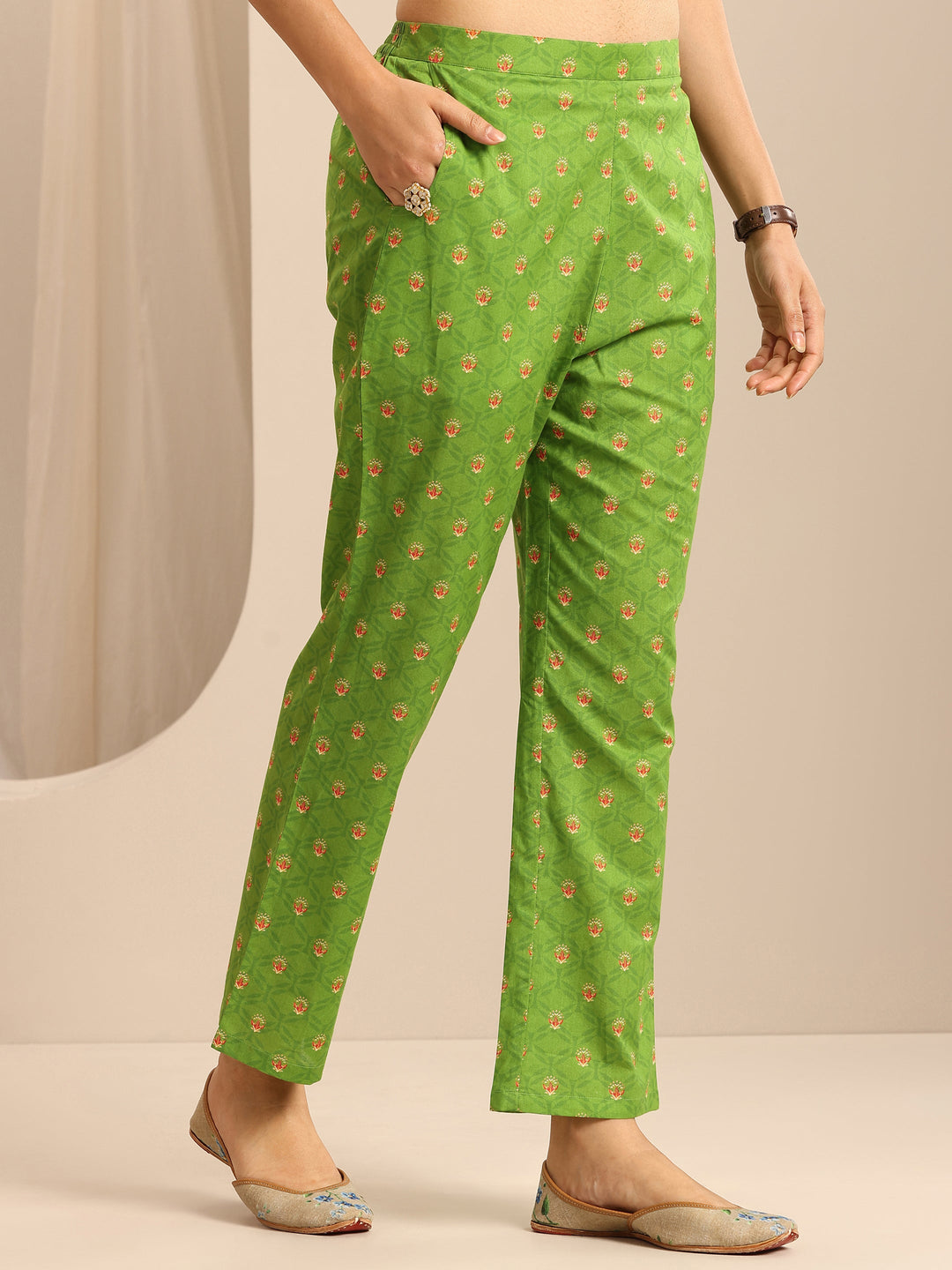 Green Printed Cotton Blend Straight Suit Set With Dupatta