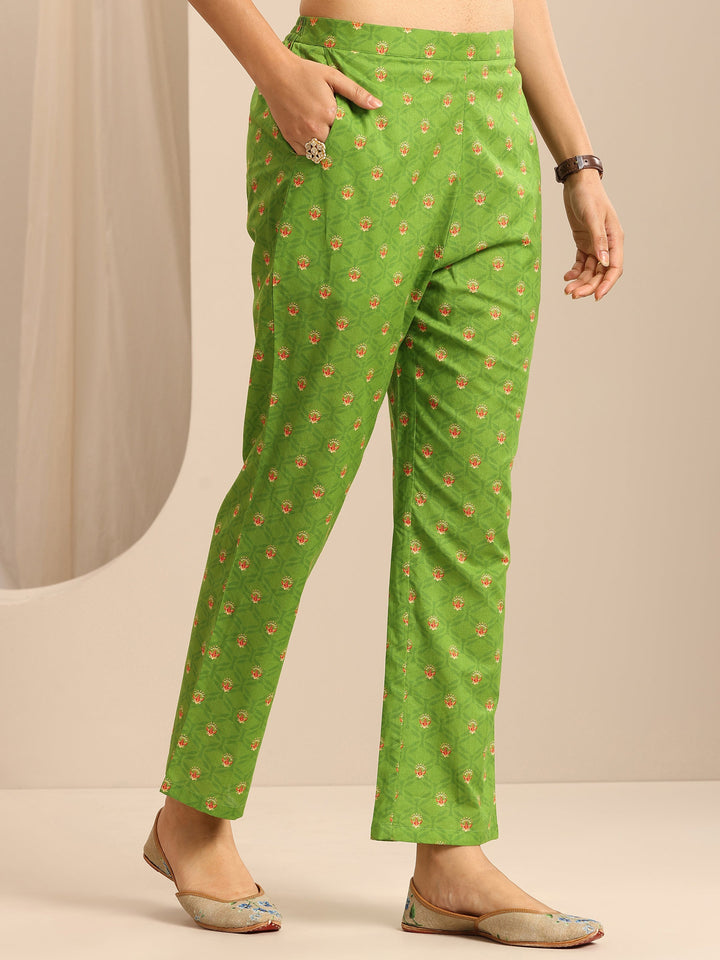 Green Printed Cotton Blend Straight Suit Set With Dupatta