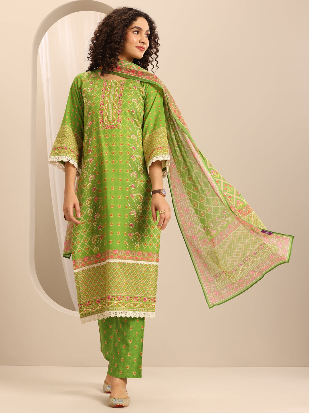 Green Printed Cotton Blend Straight Suit Set With Dupatta