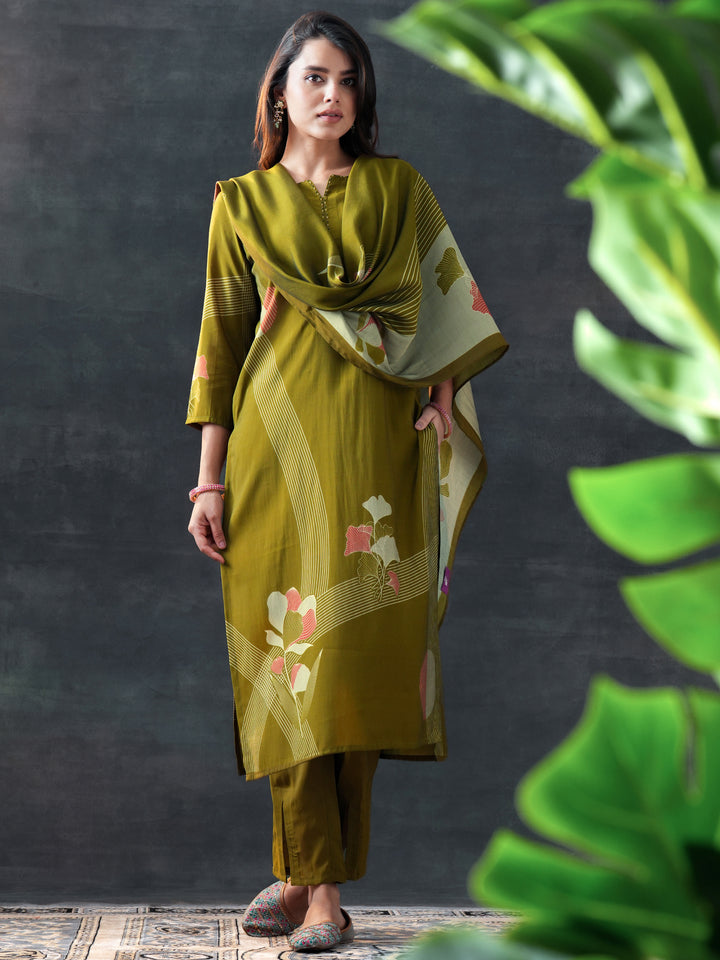 Green Printed Silk Blend Straight Suit Set With Dupatta
