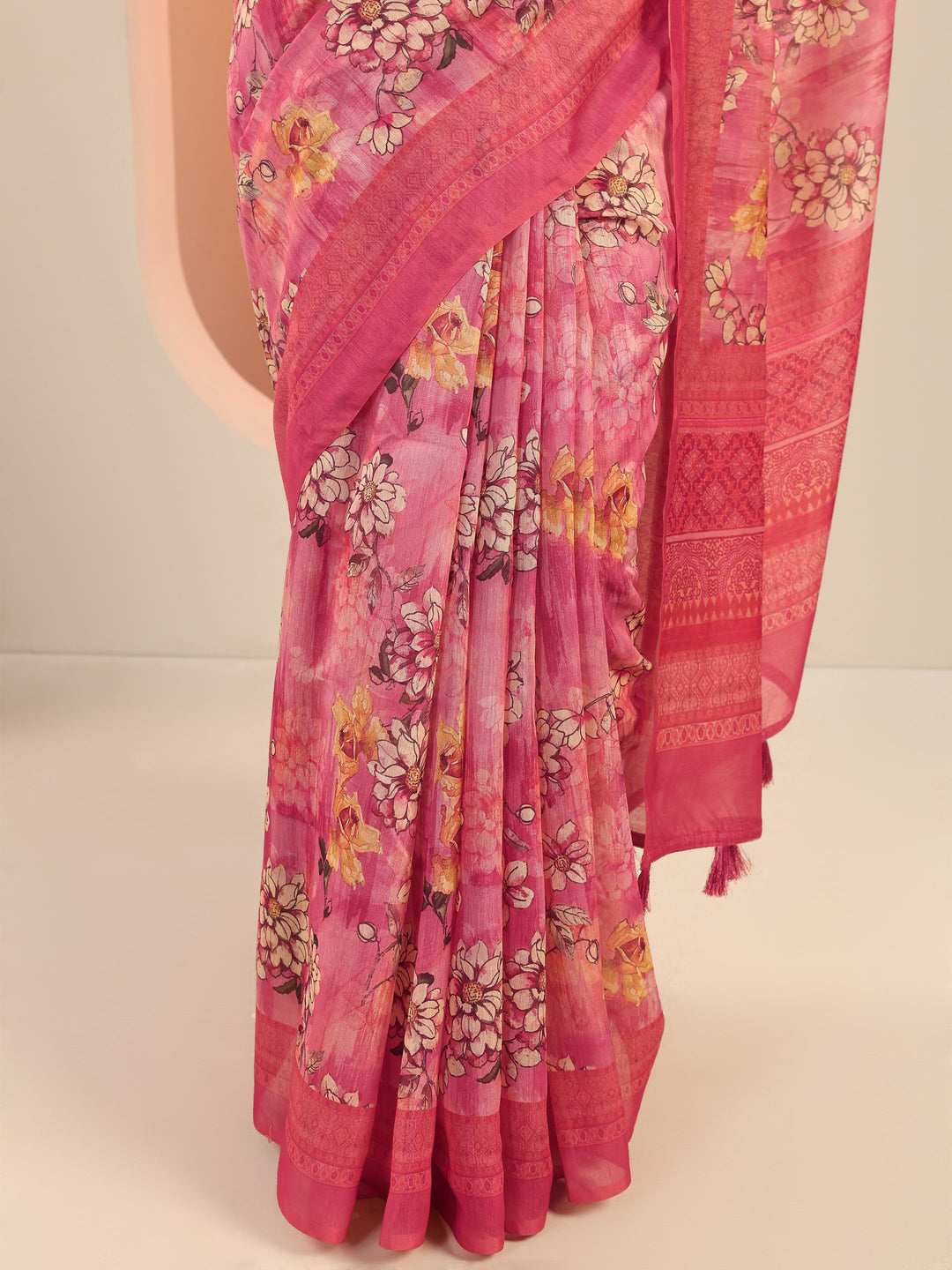 Pink Printed Silk Saree With Unstitched Blouse Piece