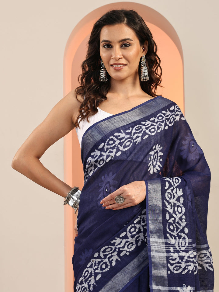 Blue Printed Cotton Saree With Unstitched Blouse Piece