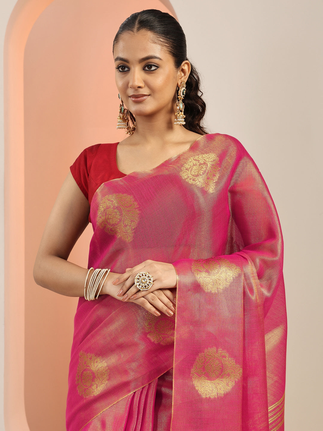 Pink Woven Silk Blend Saree With Unstitched Blouse Piece