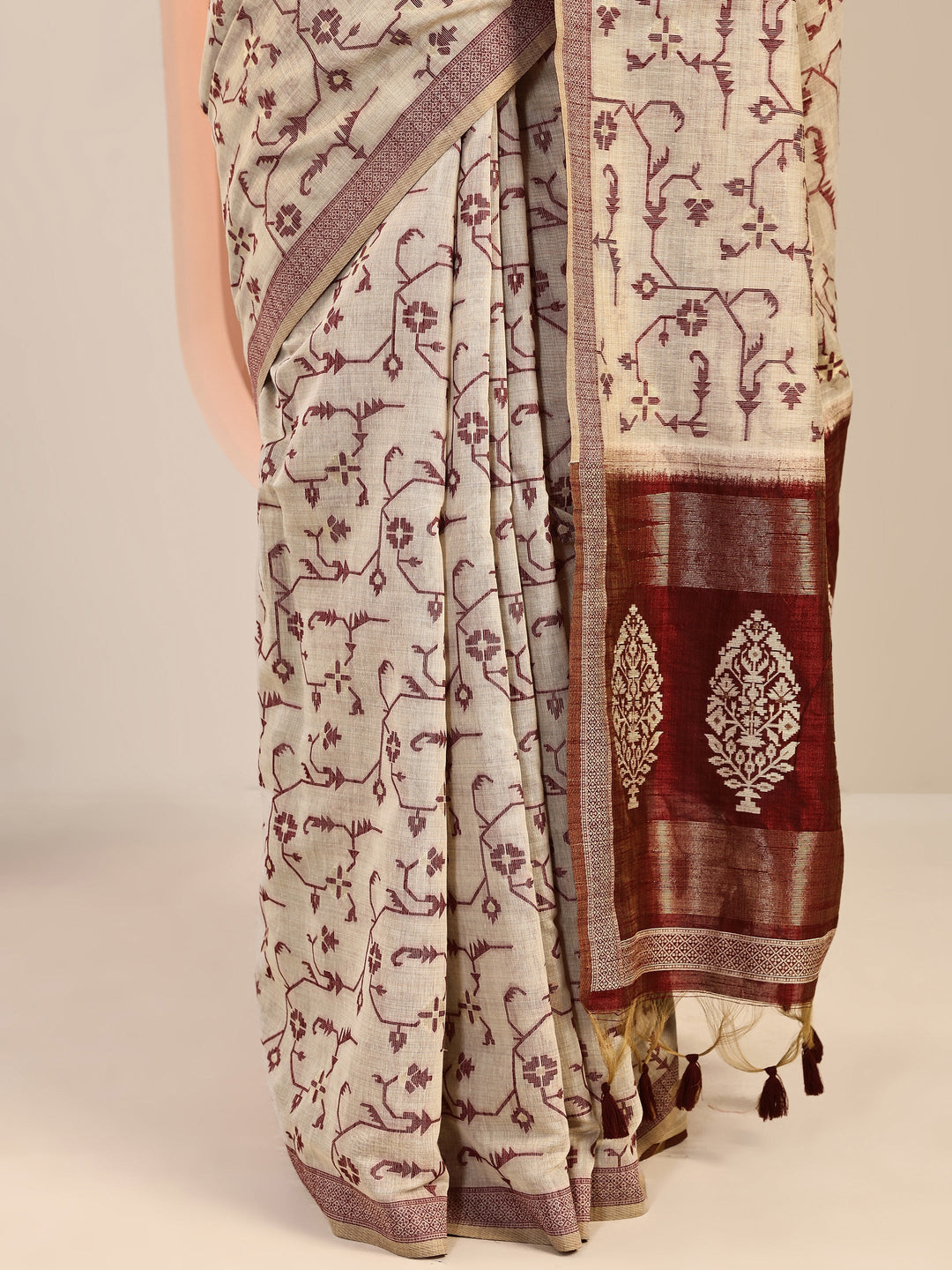 Rust Woven Cotton Blend Saree With Unstitched Blouse Piece