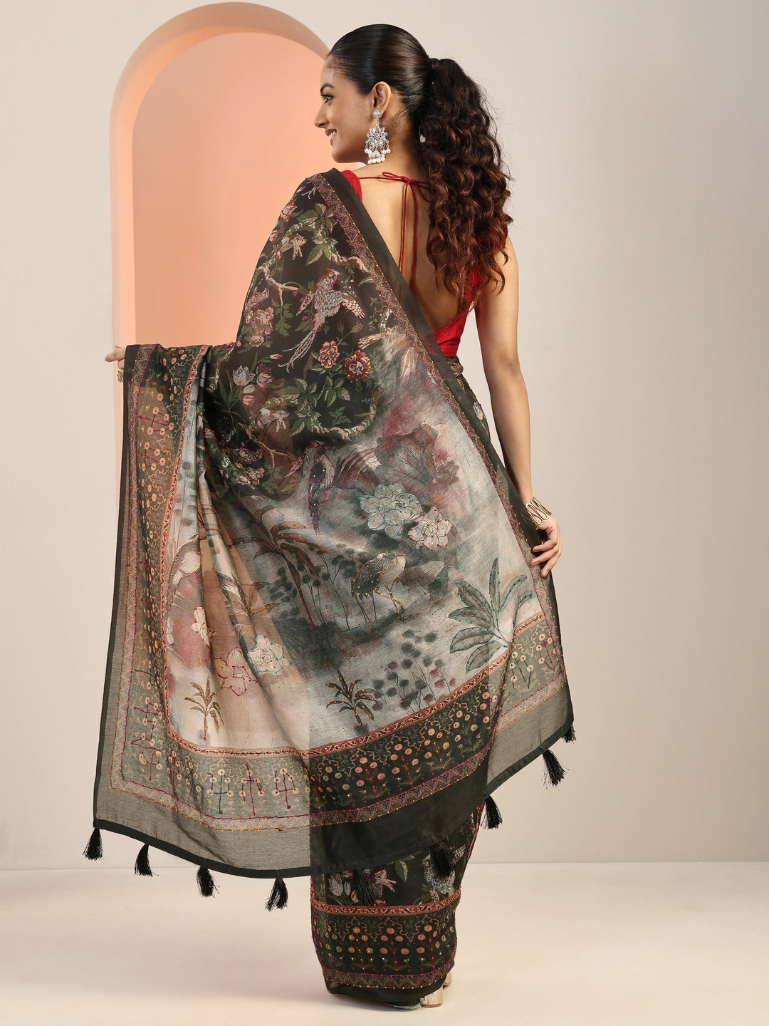 Green Printed Silk Blend Saree With Unstitched Blouse Piece