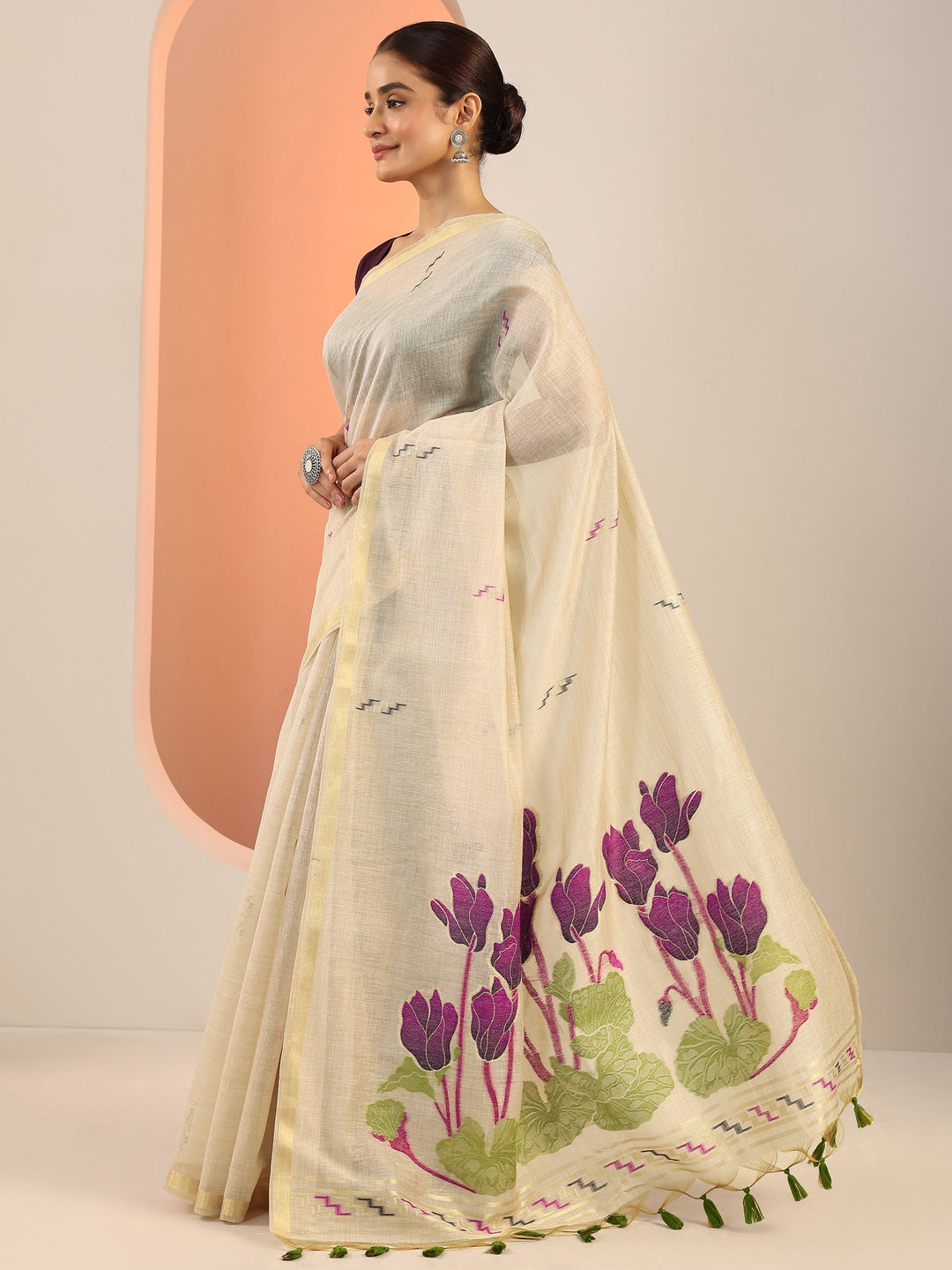 Beige Woven Design Silk Saree With Unstitched Blouse Piece