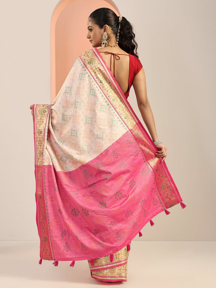 Off White Printed Silk Blend Saree With Unstitched Blouse Piece