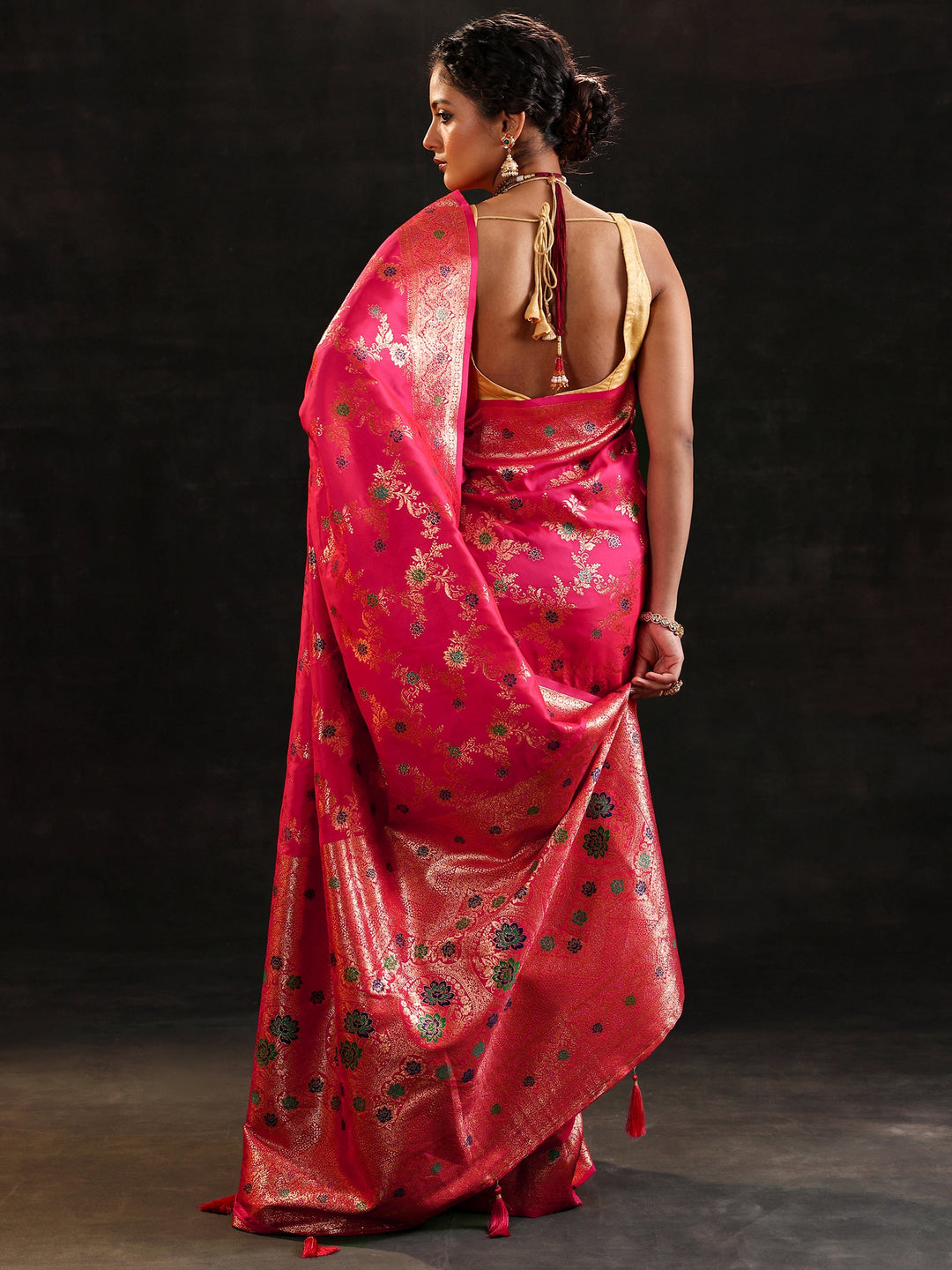 Pink Woven Design Silk Blend Saree With Unstitched Blouse Piece