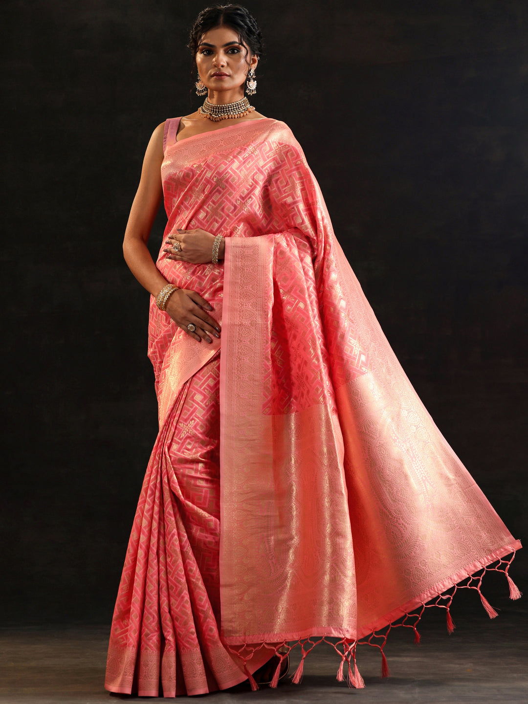 Peach Woven Design Silk Blend Saree With Unstitched Blouse Piece