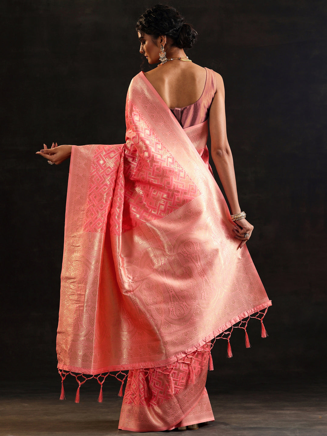 Peach Woven Design Silk Blend Saree With Unstitched Blouse Piece
