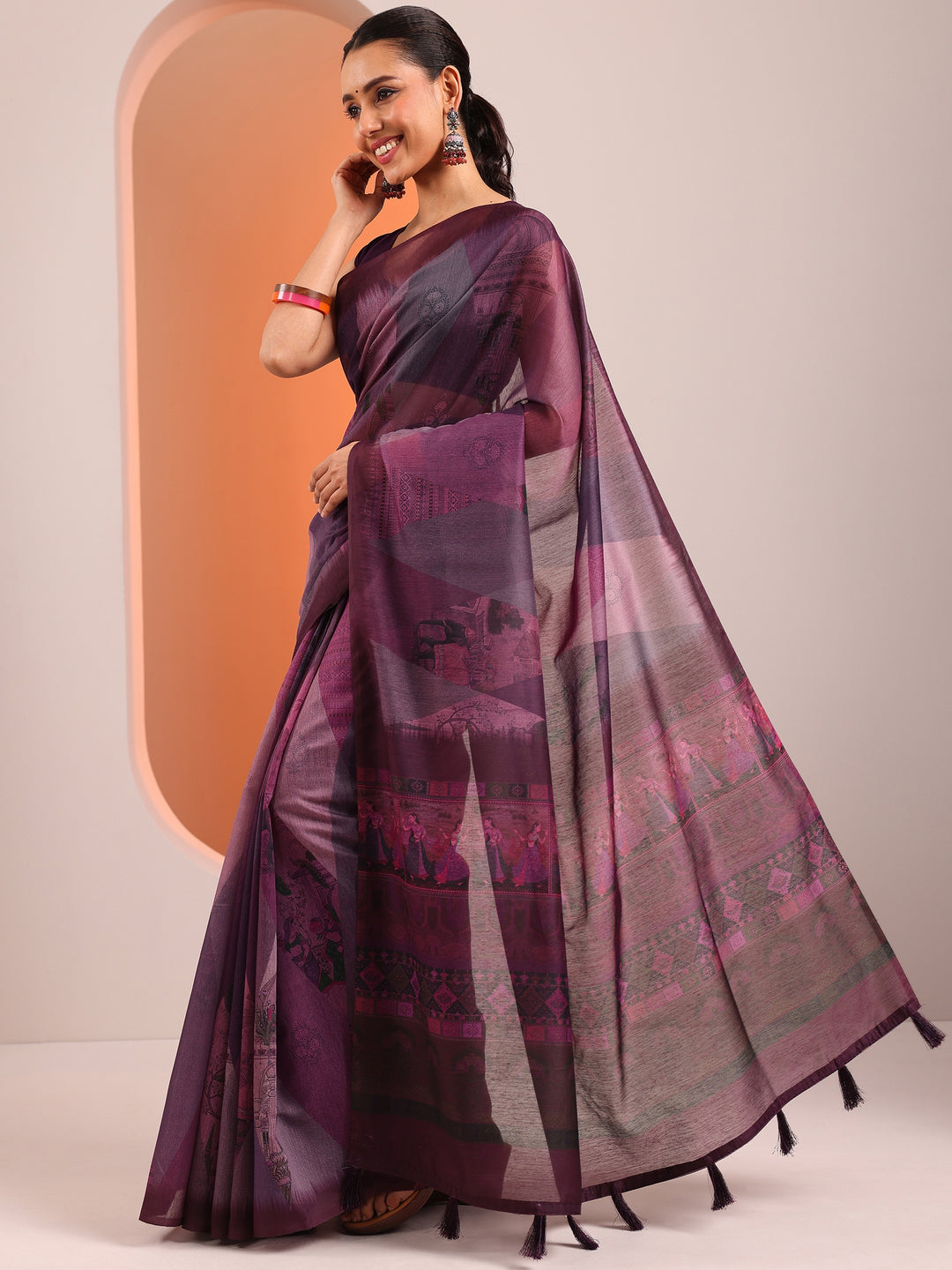 Purple Printed Silk Blend Saree With Unstitched Blouse Piece
