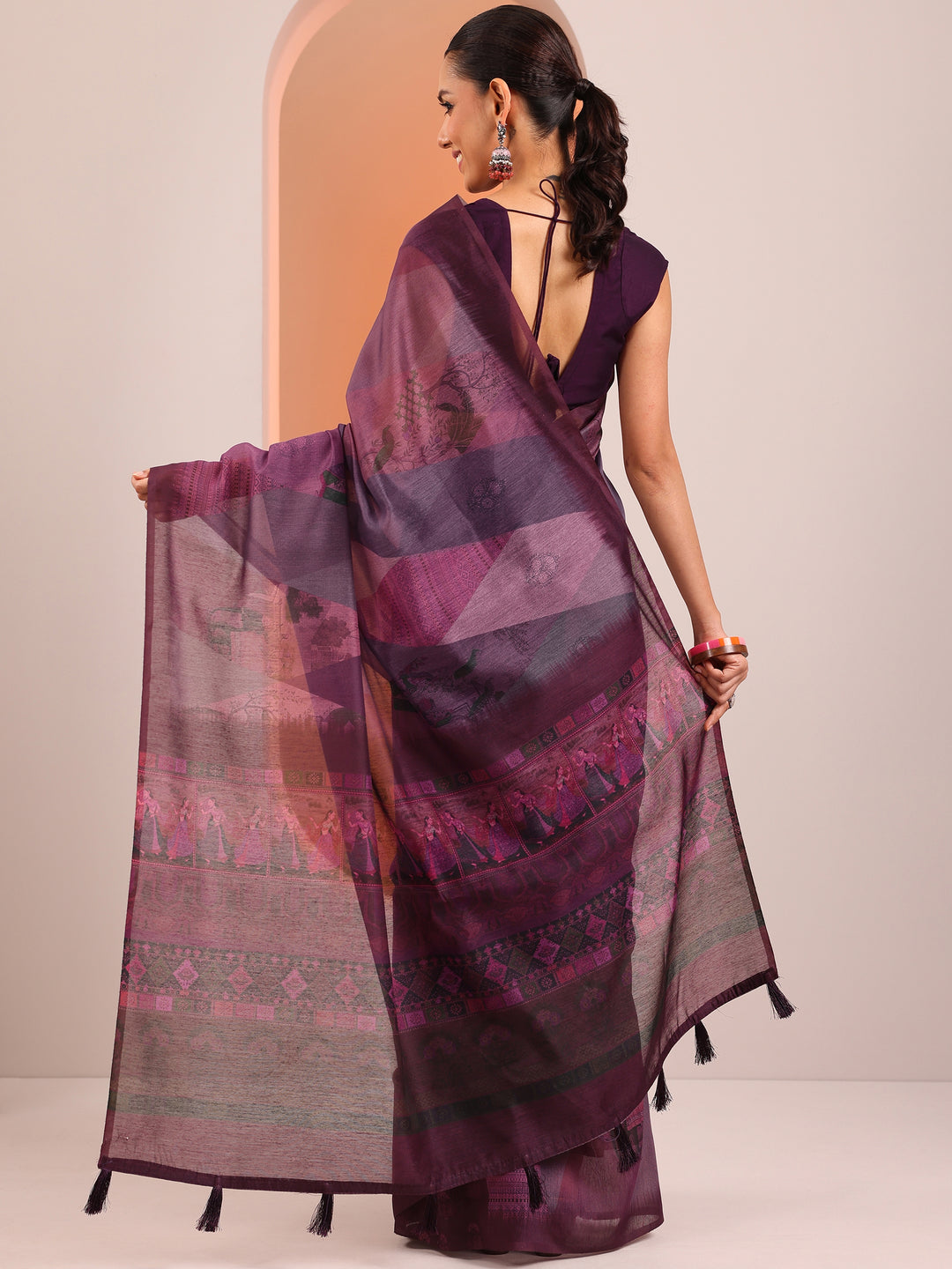 Purple Printed Silk Blend Saree With Unstitched Blouse Piece