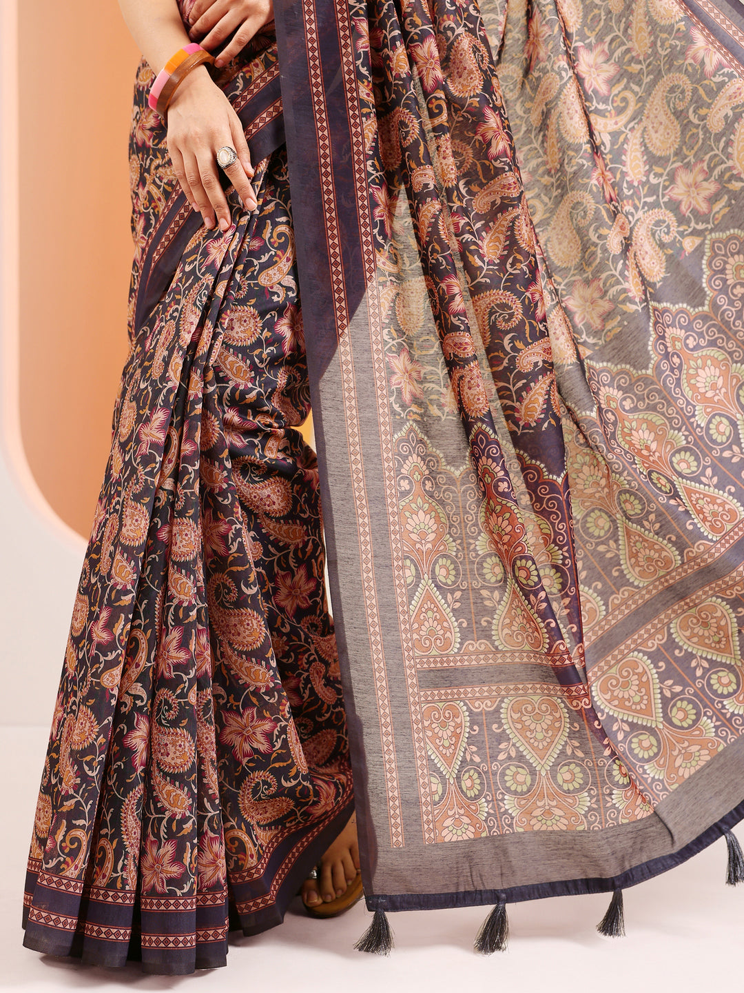 Rust Printed Silk Blend Saree With Unstitched Blouse Piece