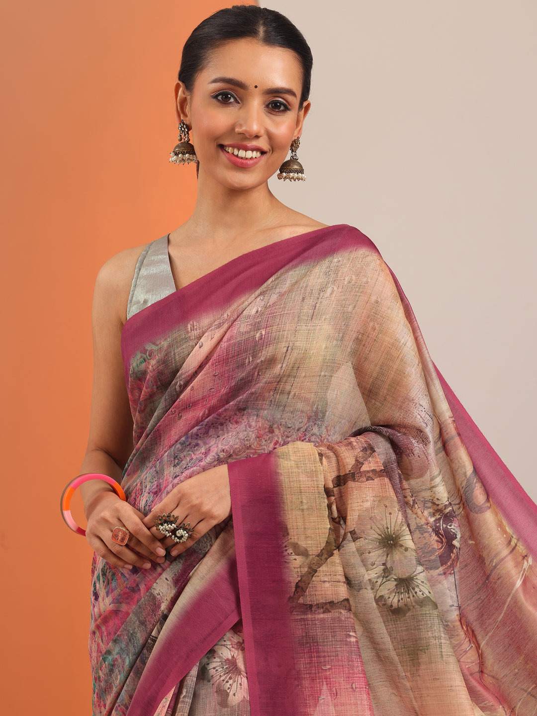 Tan Printed Silk Blend Saree With Unstitched Blouse Piece