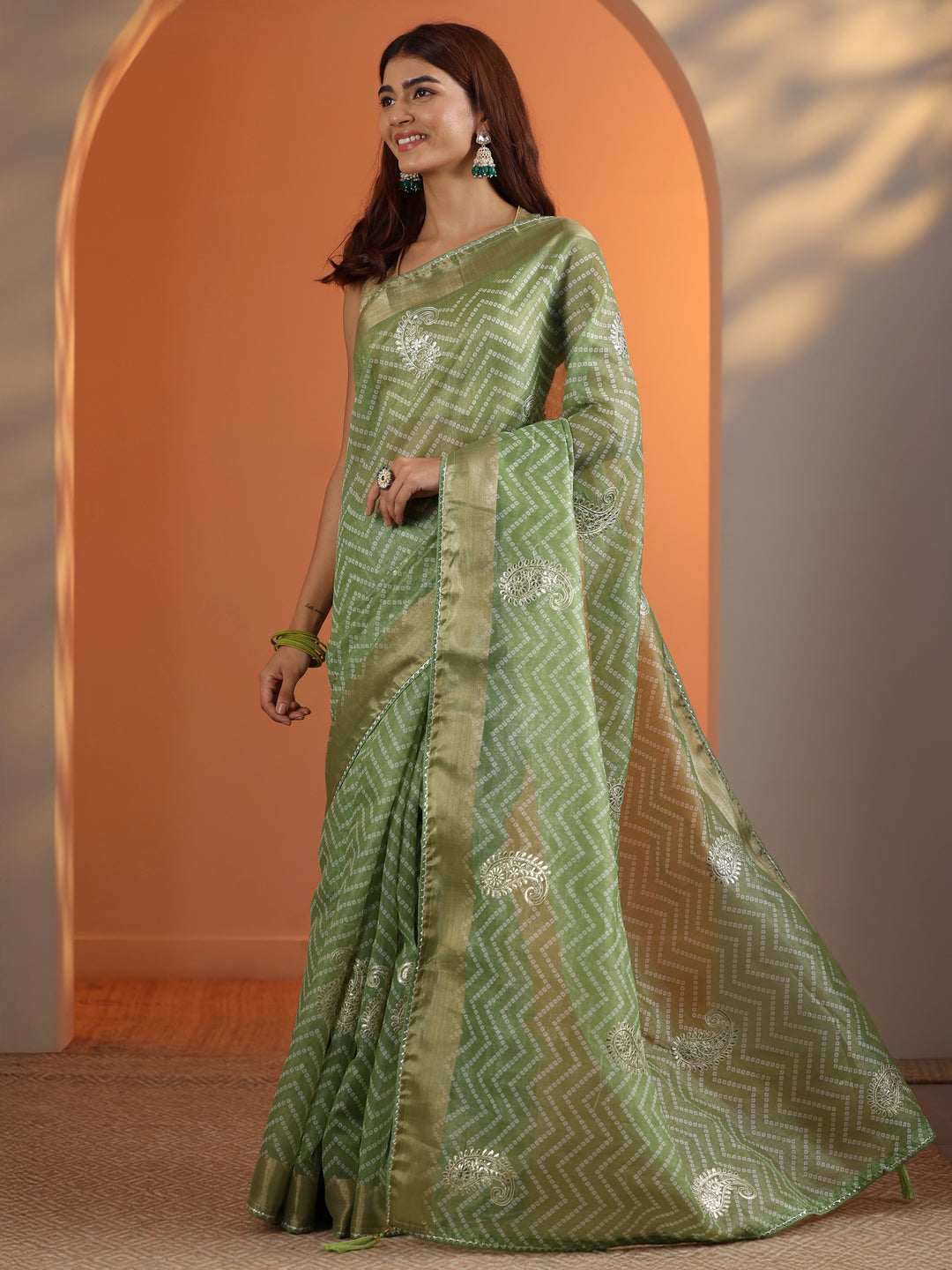 Green Printed Nylon Saree With Unstitched Blouse Piece