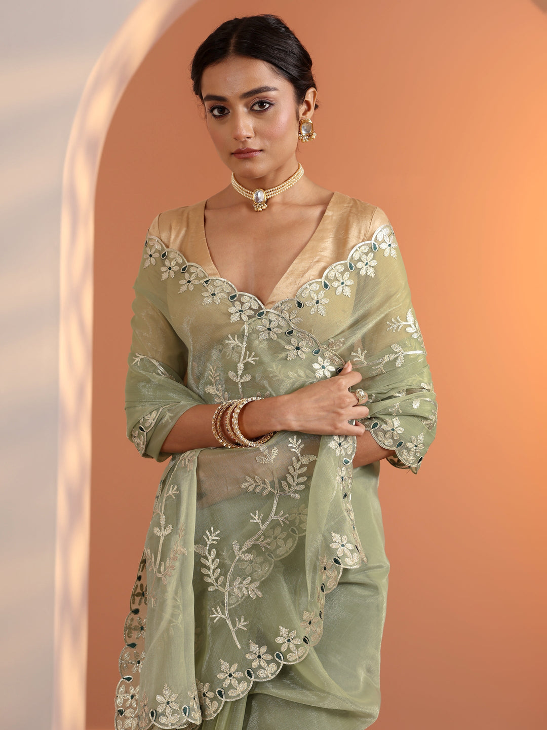 Green Embellished Jimmy Choo Organza Saree With Unstitched Blouse Piece