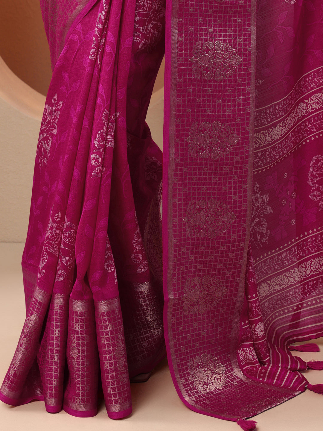 Pink Printed Georgette Saree With Unstitched Blouse Piece