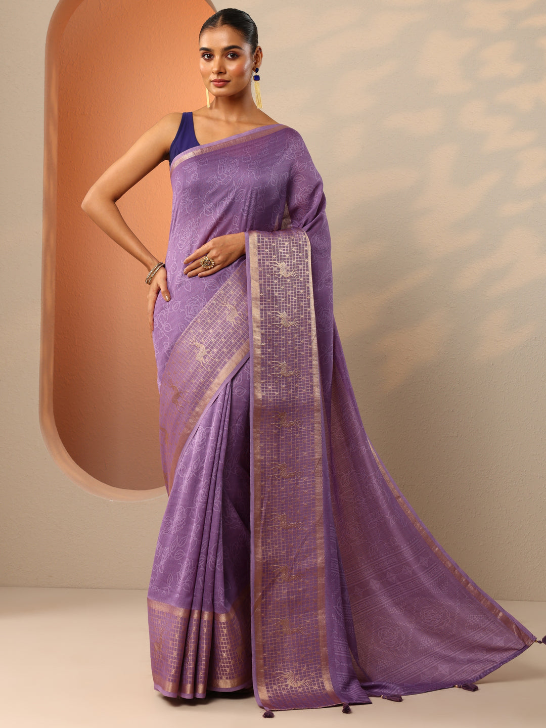 Lavender Printed Georgette Saree With Unstitched Blouse Piece